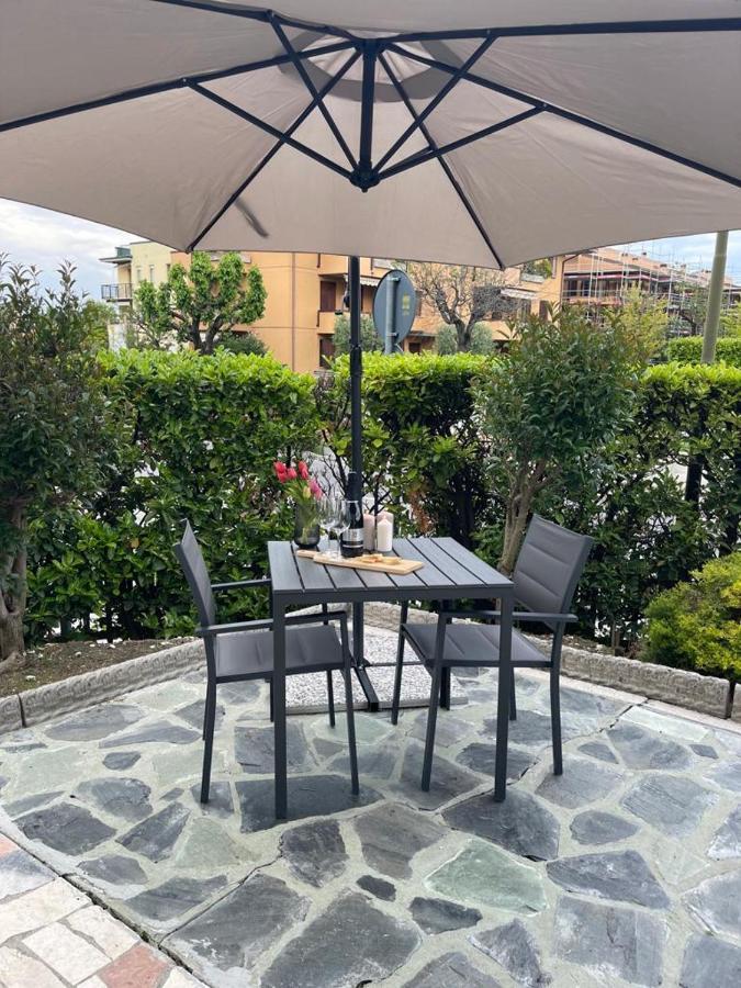 La Mirage Lägenhet Desenzano del Garda Exteriör bild